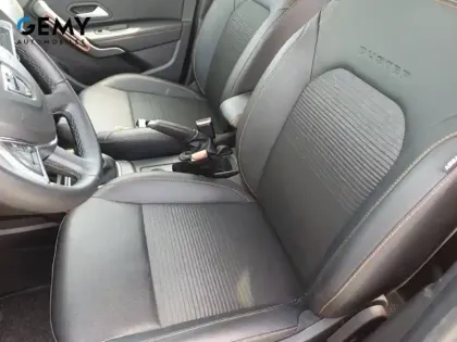 Photo 8 Dacia Duster  TCe 150 4x2 EDC
