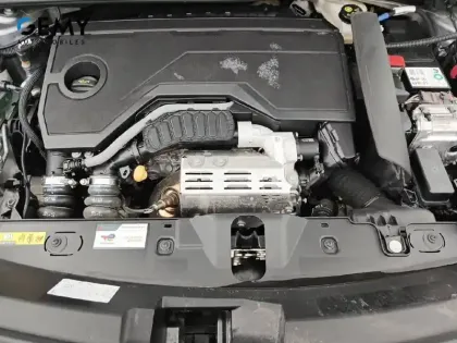 Photo 32 Peugeot 2008  Hybrid 145 e-DCS6