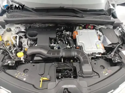 Photo 30 Renault Captur  E-Tech 145 - 21