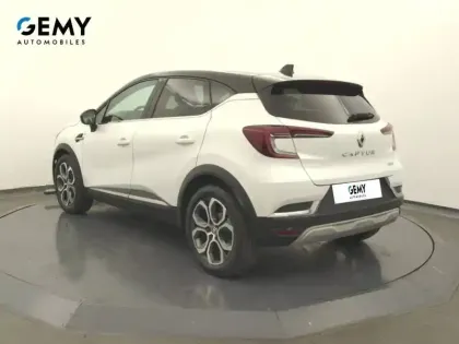Photo 25 Renault Captur  E-Tech 145 - 21