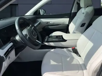 Photo 8 Hyundai Tucson  1.6 T-GDI 253 Plug-in BVA6