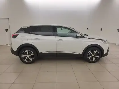 Photo 32 Peugeot 3008  Puretech 130ch S&S BVM6