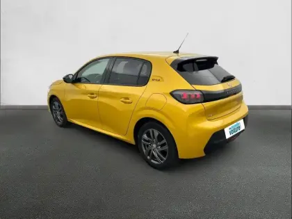 Photo 26 Peugeot 208  PureTech 75 S&S BVM5