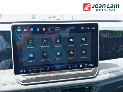 Photo 14 Volkswagen Tiguan  1.5 eTSI 150ch DSG7