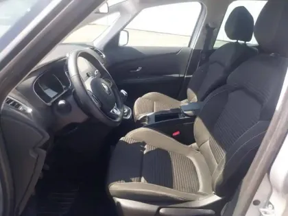 Photo 23 Renault Scenic Grand  TCe 140