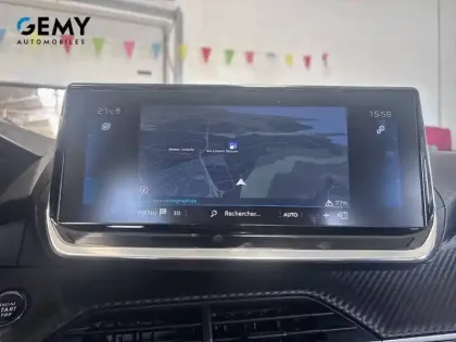 Photo 16 Peugeot 2008  PureTech 130 S&S BVM6