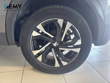 Photo 10 Peugeot 2008  PureTech 130 S&S BVM6