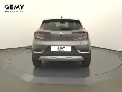 Photo 25 Renault Captur  mild hybrid 160 EDC