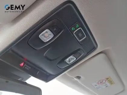 Photo 19 Renault Captur  mild hybrid 160 EDC