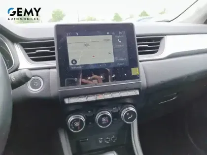 Photo 15 Renault Captur  mild hybrid 160 EDC