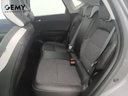 Photo 30 Renault Captur  mild hybrid 160 EDC