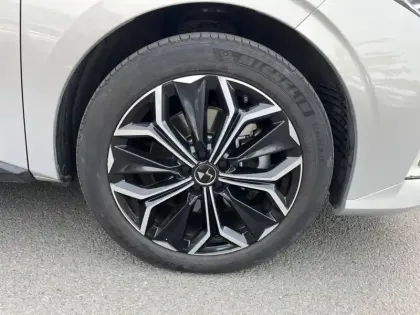 Photo 12 DS DS 4  Hybride E-Tense 225 EAT8