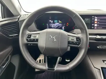 Photo 29 DS DS 4  Hybride E-Tense 225 EAT8