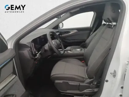 Photo 24 Renault Espace  E-Tech full hybrid 200 GSR2