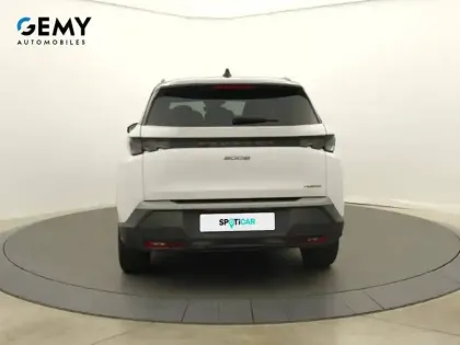 Photo 29 Peugeot 5008  Hybrid 145 ch e-DCS6