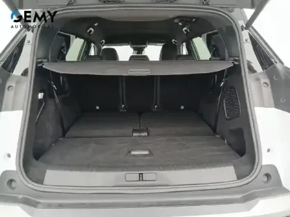 Photo 5 Peugeot 5008  Hybrid 145 ch e-DCS6