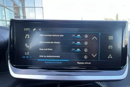 Photo 26 Peugeot 2008  100 S&S BVM6