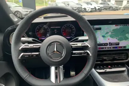 Photo 14 Mercedes CLA  Shooting Brake 250+ avec technologie EQ
