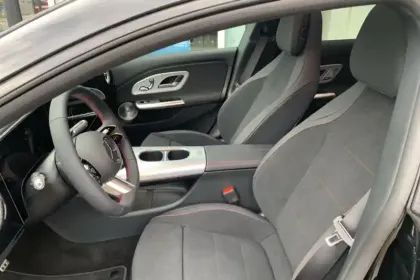 Photo 9 Mercedes CLA  Shooting Brake 250+ avec technologie EQ