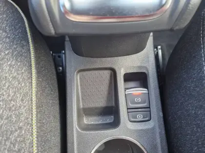 Photo 27 Renault Captur  TCe 90 ch