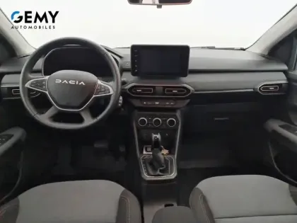 Photo 7 Dacia Jogger  Hybrid 140 7 places GSR2