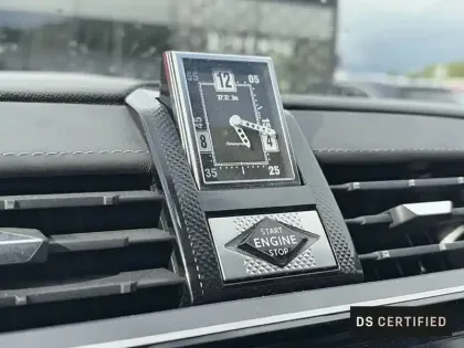Photo 19 DS DS 7 DS7 Crossback Hybride E-Tense 300 EAT8 4x4