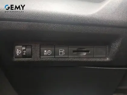 Photo 47 Peugeot 308  PHEV 180 e-EAT8