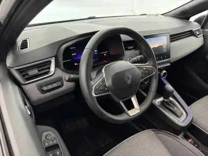 Photo 26 Renault Clio  E-Tech full hybrid 145 ch GSR2