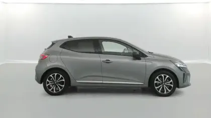 Photo 22 Renault Clio  E-Tech full hybrid 145 ch GSR2