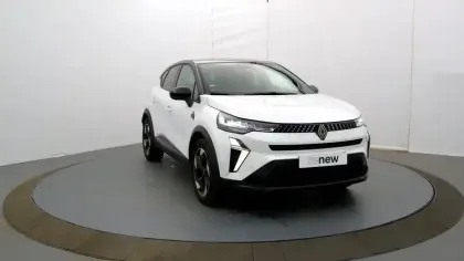 Photo 5 Renault Captur  E-Tech full hybrid 160 ch