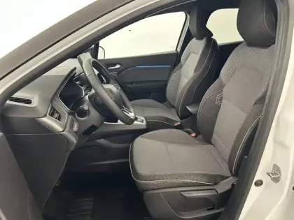 Photo 22 Renault Captur  E-Tech full hybrid 160 ch