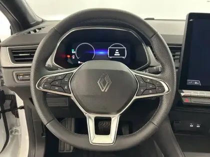 Photo 28 Renault Captur  E-Tech full hybrid 160 ch