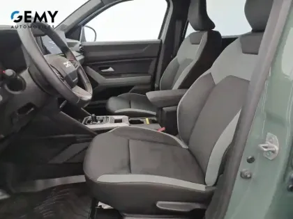 Photo 24 Dacia Duster  Hybrid 140
