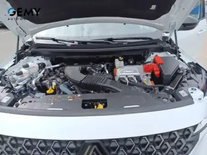 Photo 31 Renault Austral  full hybrid E-Tech 200 ch