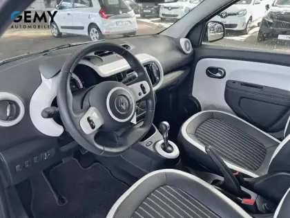Photo 14 Renault Twingo  III E-Tech