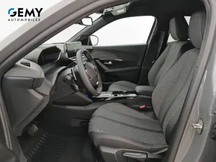 Photo 8 Peugeot 2008  Hybrid 145 e-DCS6