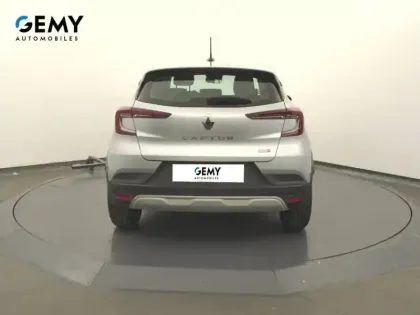 Photo 39 Renault Captur  E-Tech 145 - 21