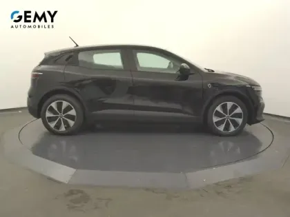 Photo 18 Renault Megane  E-Tech EV60 130ch super charge