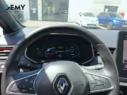 Photo 13 Renault Clio  E-Tech 140 - 21N
