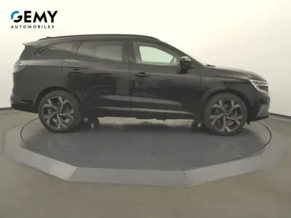 Photo 19 Renault Espace  E-Tech full hybrid 200 GSR2