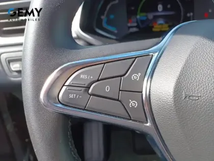 Photo 13 Renault Captur  E-Tech 145 - 21