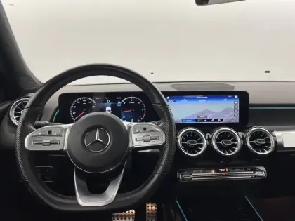 Photo 21 Mercedes GLB  200 d 8G-DCT