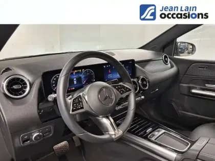Photo 10 Mercedes Classe B  180 7G-DCT