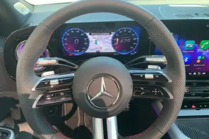 Photo 14 Mercedes GLB  250+ EQ