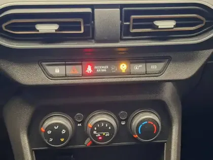 Photo 40 Dacia Sandero  TCe 90