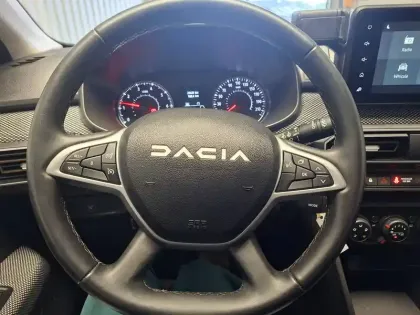 Photo 31 Dacia Sandero  TCe 90