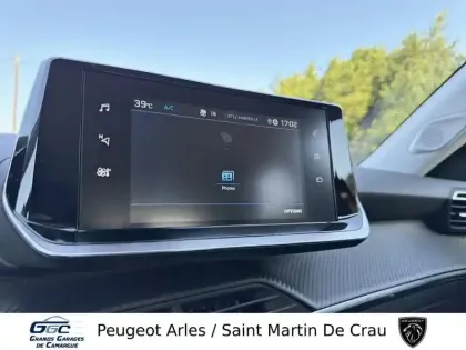 Photo 19 Peugeot 2008  PureTech 130 S&S BVM6
