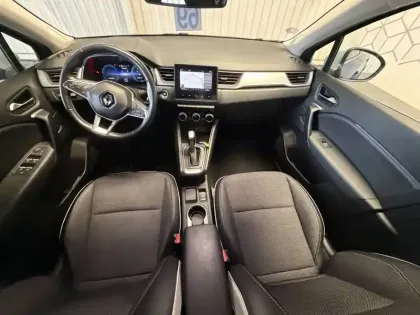 Photo 10 Renault Captur  E-Tech Plug-in 160 - 21