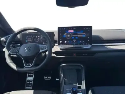 Photo 7 Volkswagen T-roc FL NOUVEAU NF 1.5 ETSI HYBRID 150CH D