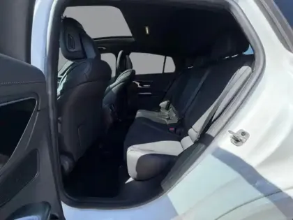 Photo 15 Mercedes GLC 220 d 4MATIC AMG Line
